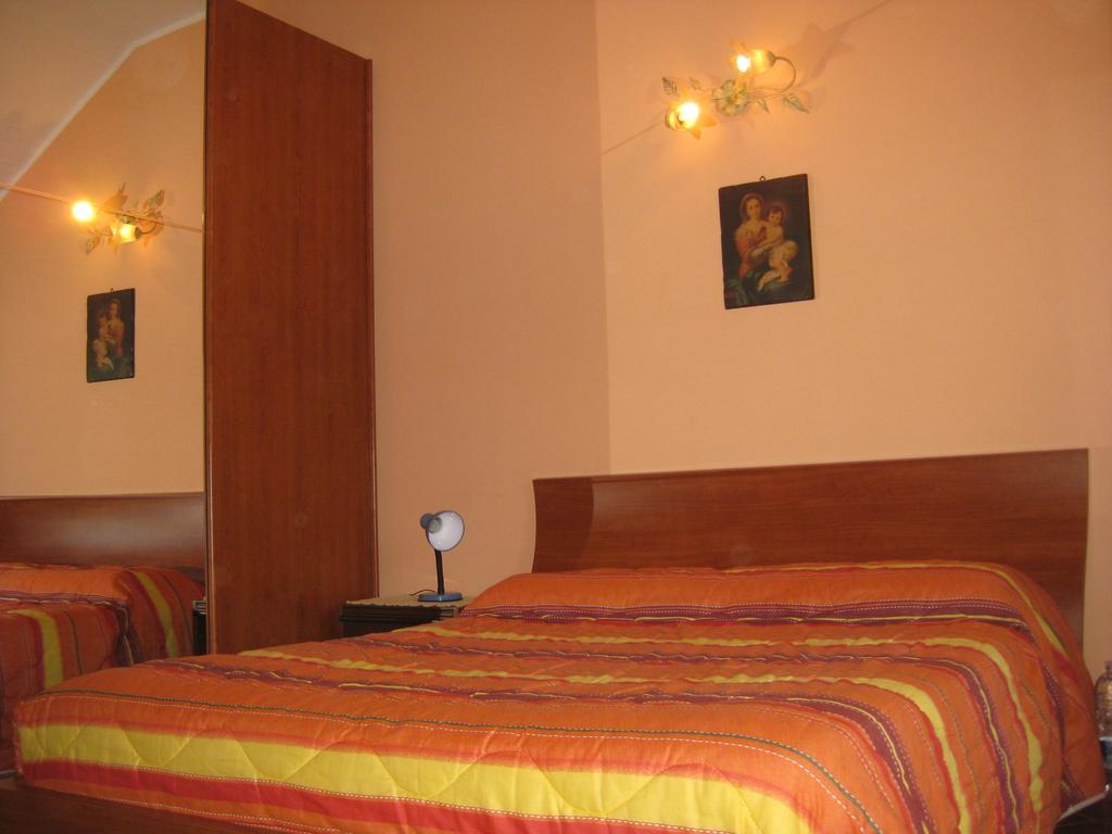 Villa Nina Trecastagni Kamer foto